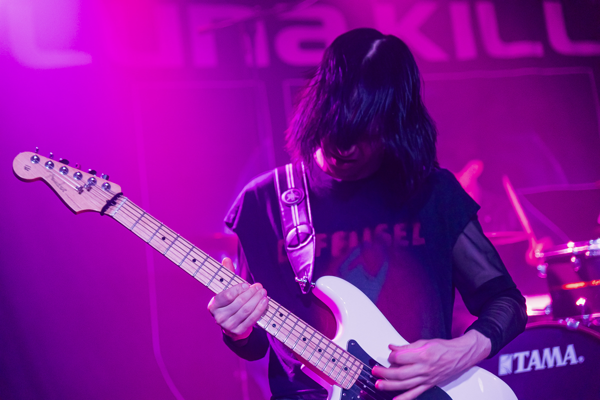 Luna Kills @ Club Hell Diest, picture 15, photographed by Peter Smet - FrontView Magazine
