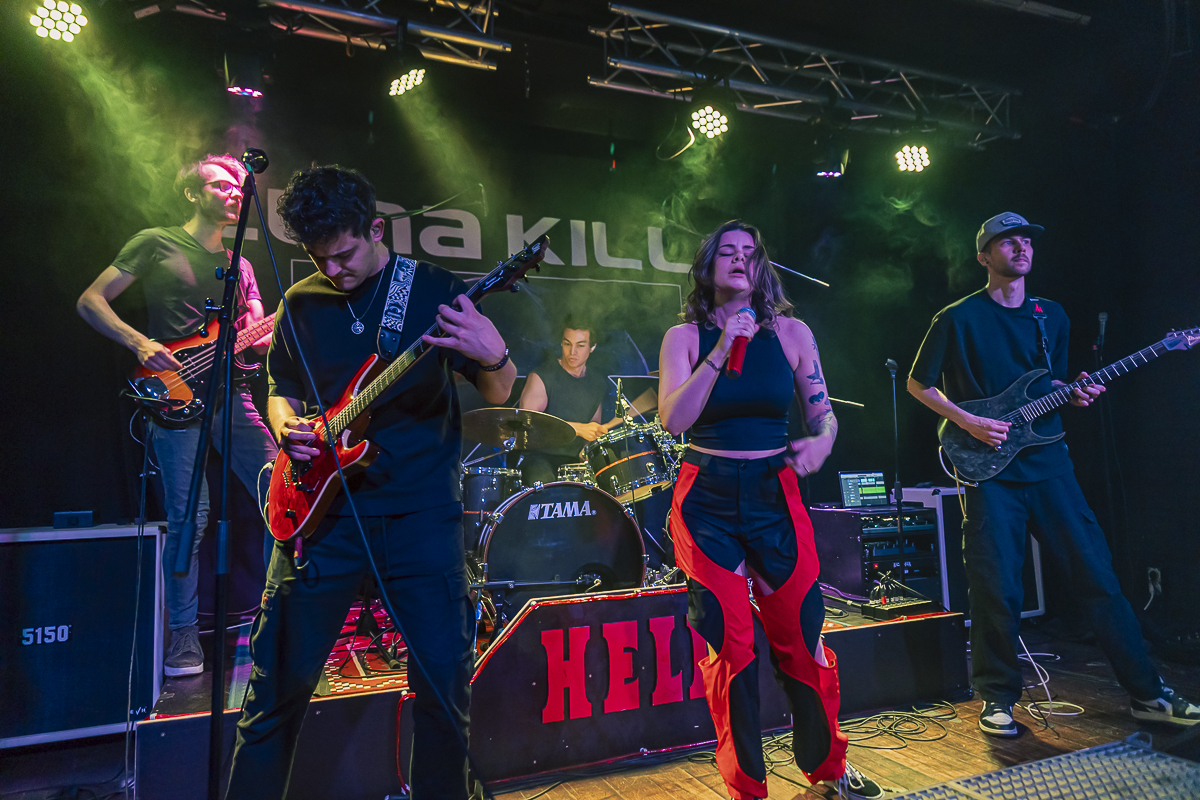 Pacemaker @ Club Hell Diest, picture 9, photographed by Peter Smet - FrontView Magazine