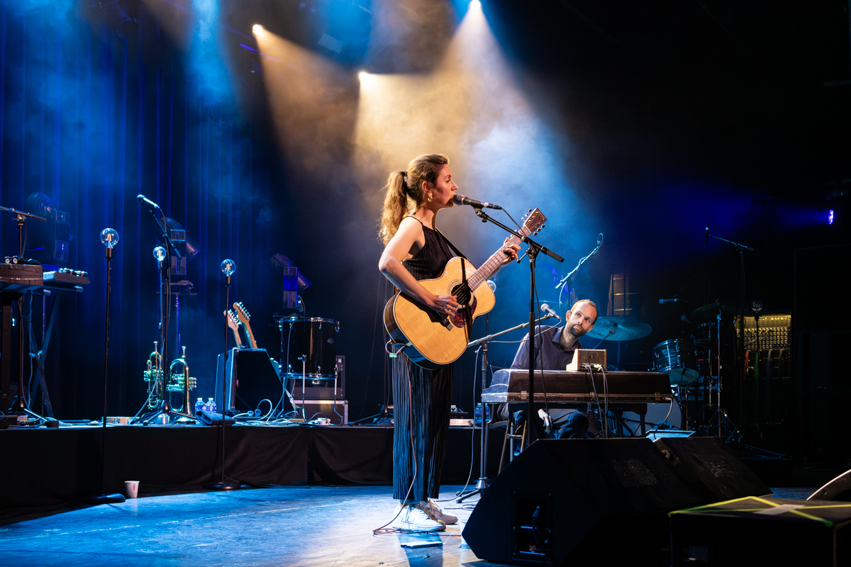 Tessa Rose Jackson @ Trix, picture 2, photographed by Bart Janssens - FrontView Magazine