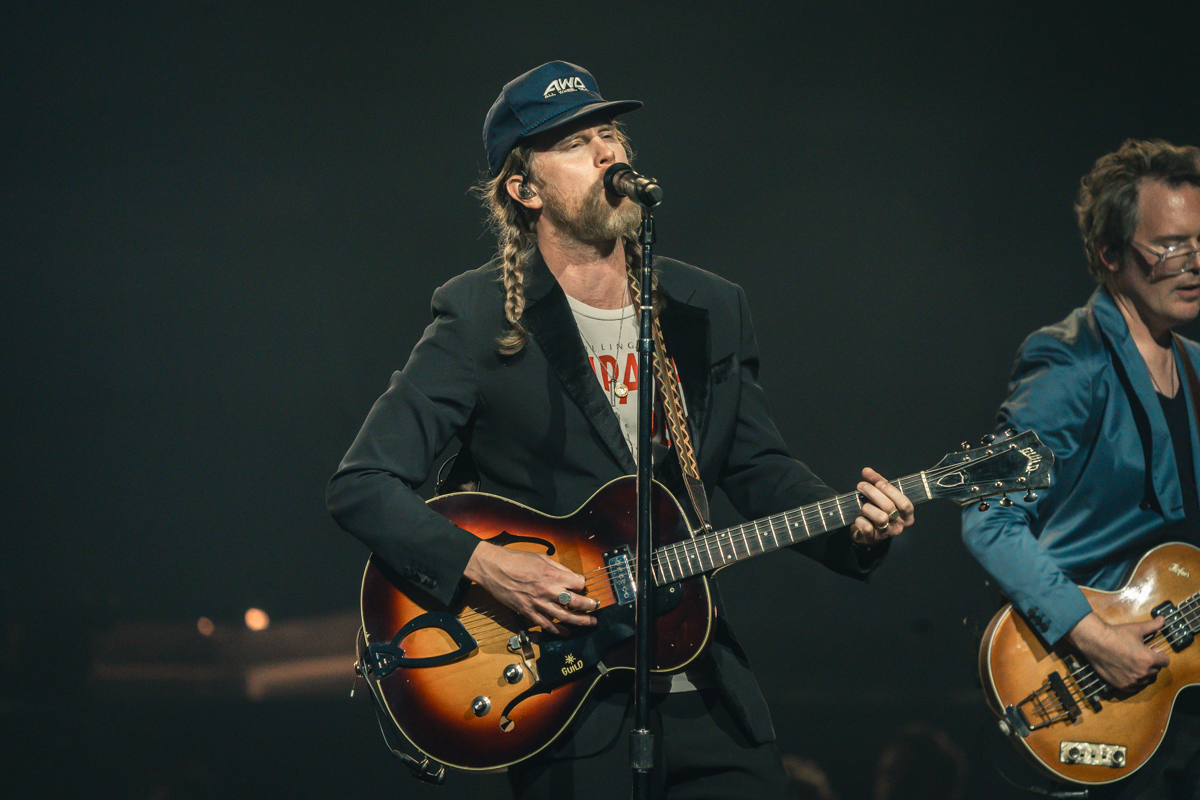 The Lumineers @ Vorst Nationaal, picture 8, photographed by Jelle Meersschaut - FrontView Magazine
