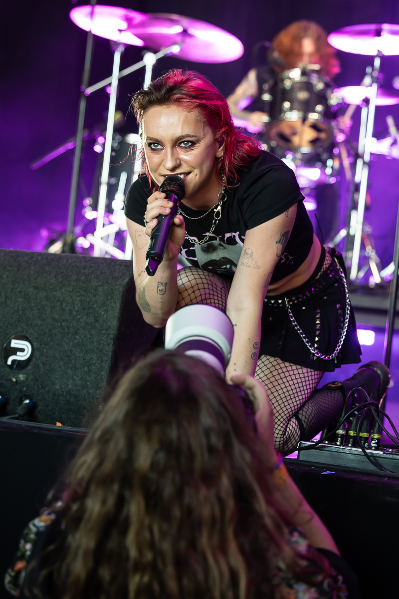 Beth McCarthy @ Vestrock 2025, picture 10, photographed by Marc Verdonck - FrontView Magazine