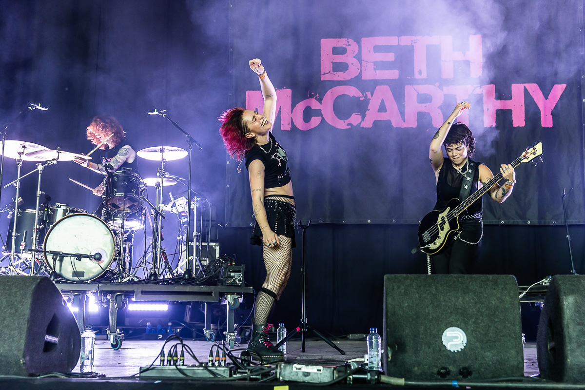 Beth McCarthy @ Vestrock 2025, picture 45, photographed by Marc Verdonck - FrontView Magazine