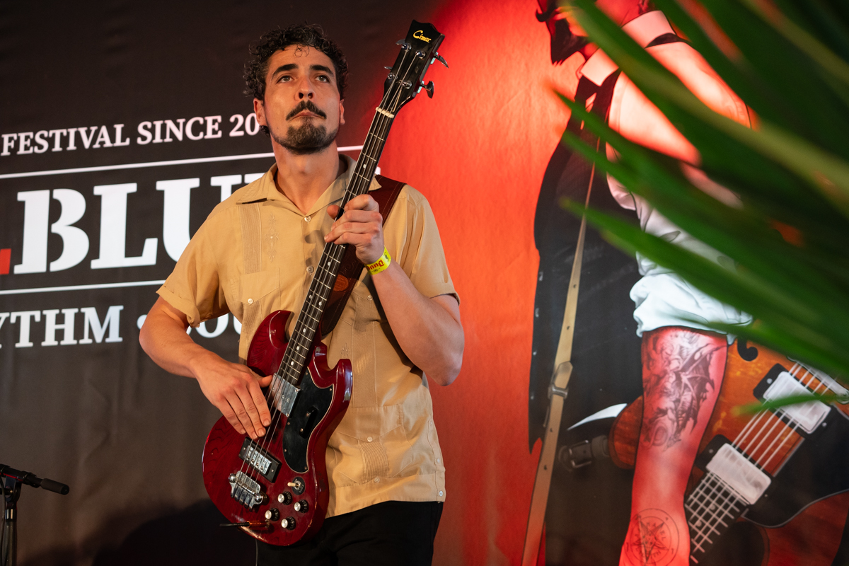 Early James @ Duvelblues, picture 3, photographed by Koen Marcoen - FrontView Magazine
