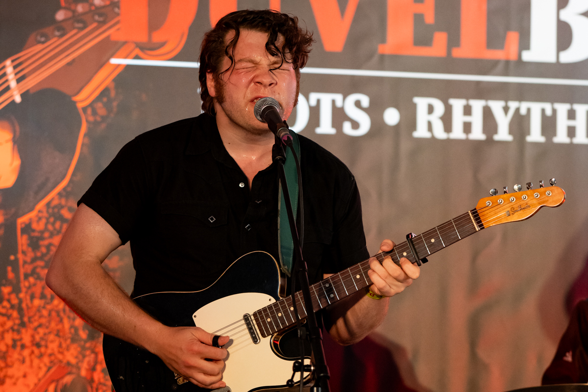 Early James @ Duvelblues, picture 7, photographed by Koen Marcoen - FrontView Magazine