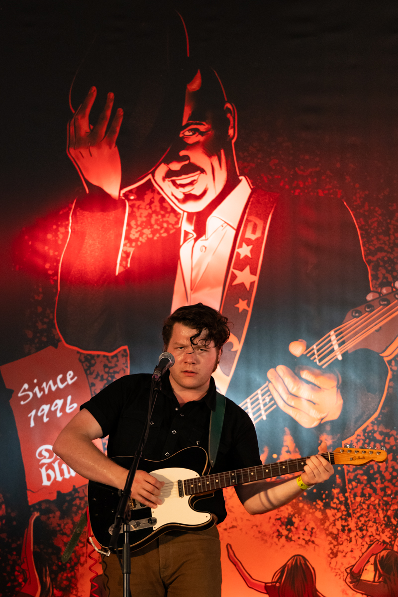 Early James @ Duvelblues, picture 10, photographed by Koen Marcoen - FrontView Magazine
