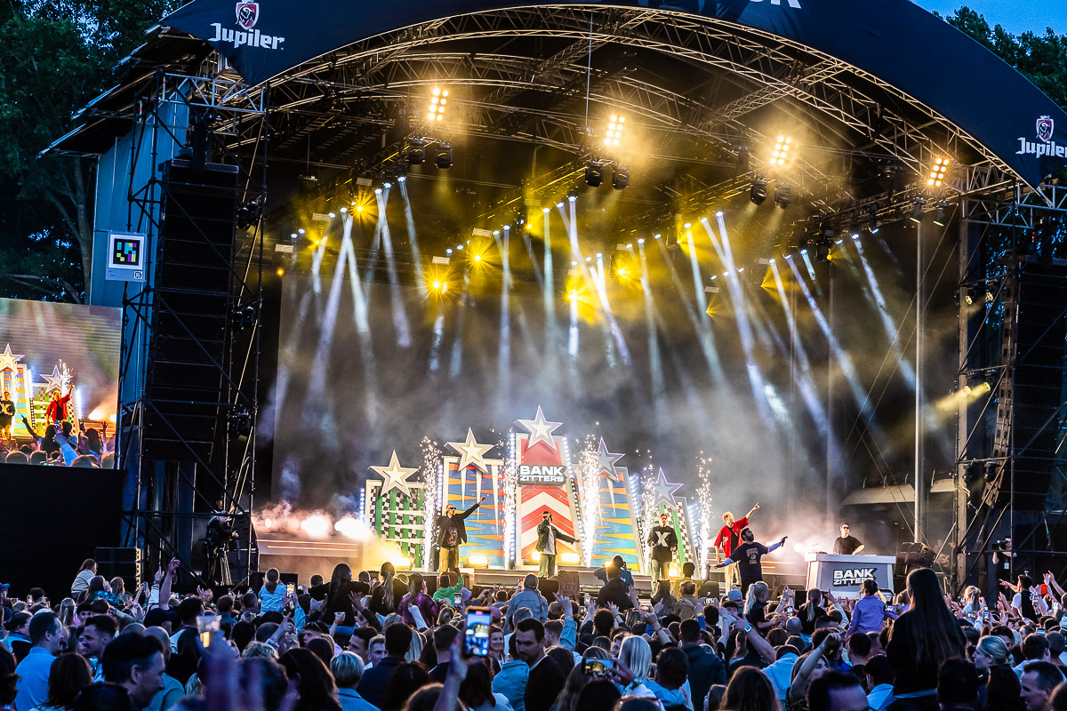Bankzitters @ Vestrock 2025, picture 31, photographed by Marc Verdonck - FrontView Magazine
