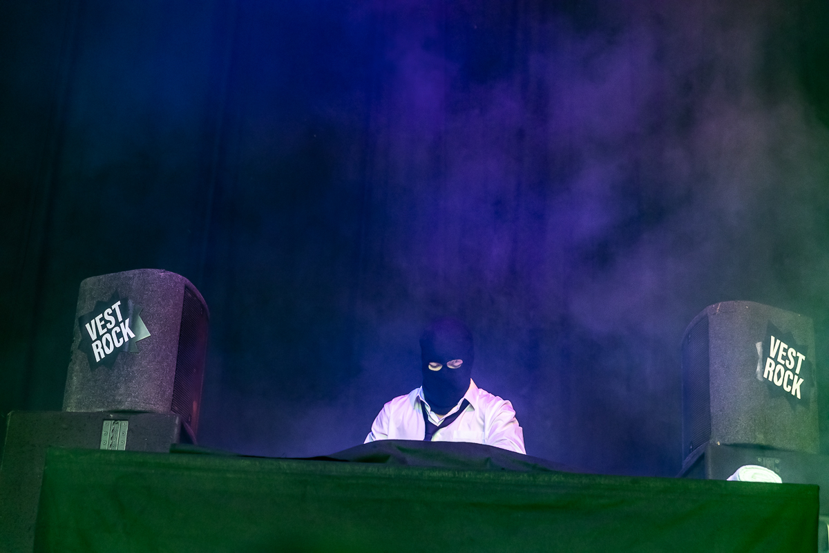 DIKKE BAAP @ Vestrock 2025, picture 2, photographed by Marc Verdonck - FrontView Magazine