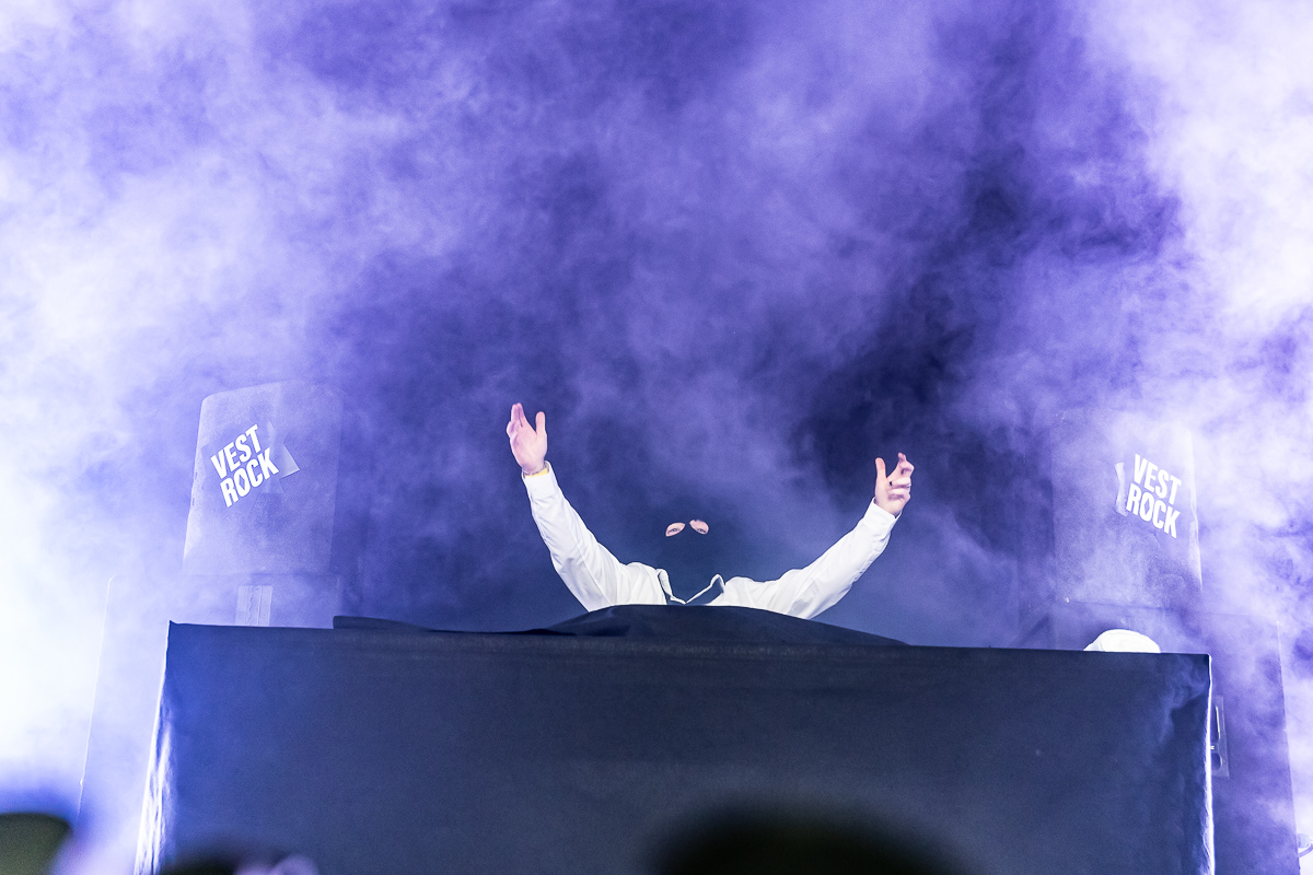 DIKKE BAAP @ Vestrock 2025, picture 8, photographed by Marc Verdonck - FrontView Magazine