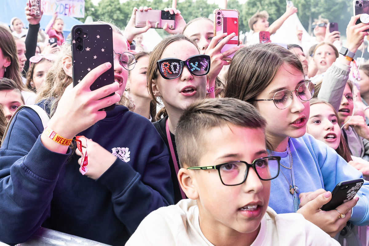 Roxy Dekker @ Vestrock 2025, picture 9, photographed by Marc Verdonck - FrontView Magazine