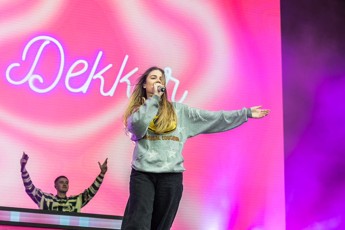 Roxy Dekker @ Vestrock 2025, picture 25, photographed by Marc Verdonck - FrontView Magazine