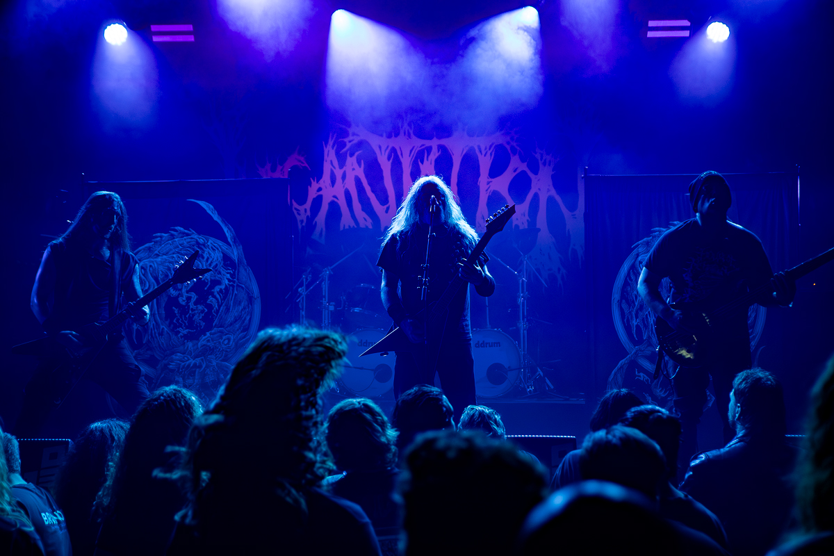 Incantation @ 013, foto 19, foto's door Bianca van Barneveld - FrontView Magazine