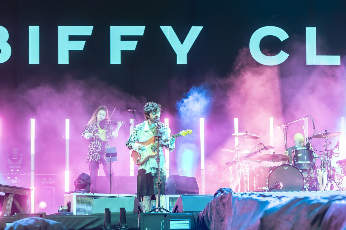 Biffy Clyro @ Rock Am Ring 2025, foto 16, foto's door Edwin Houdevelt - FrontView Magazine