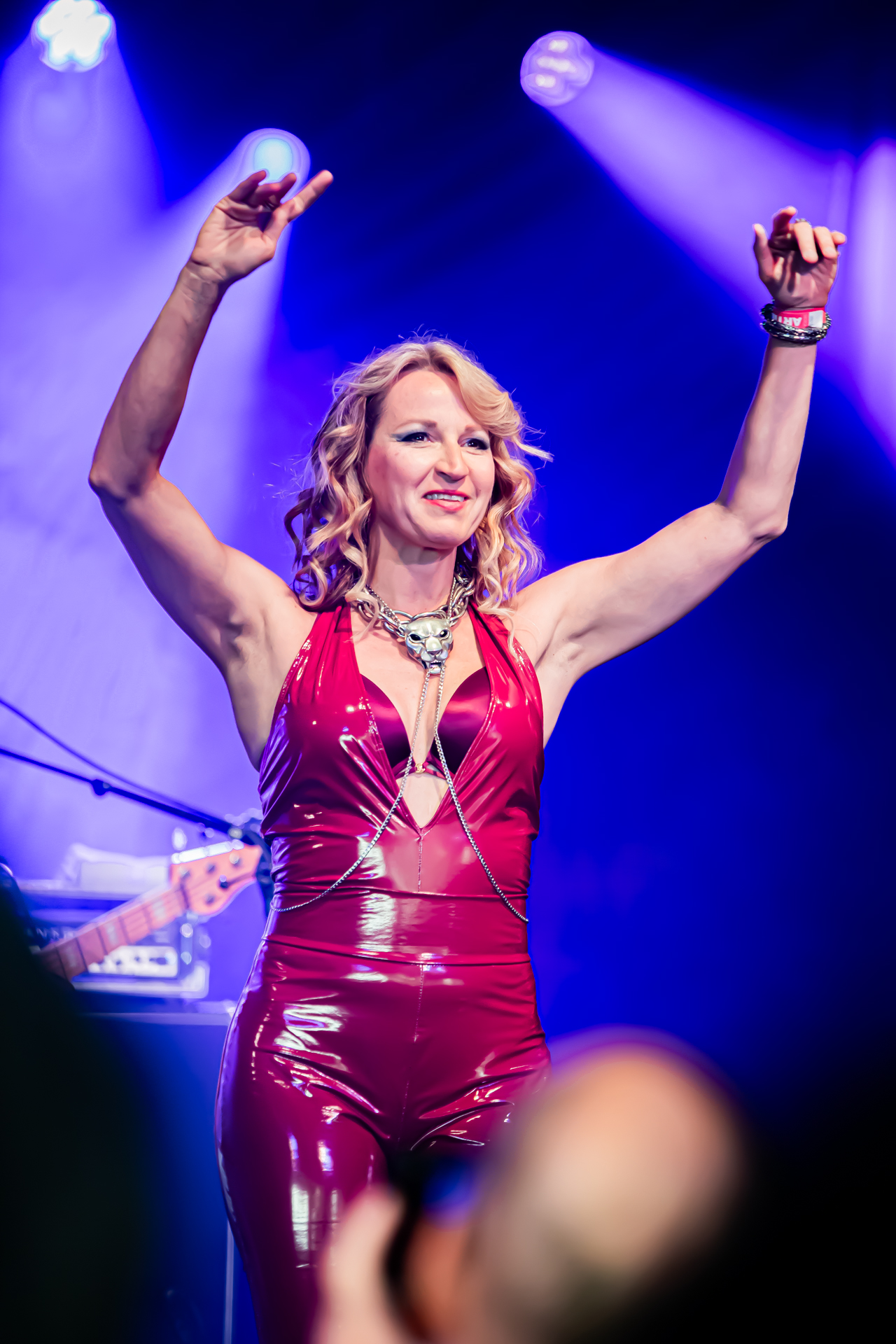 Ana Popovic @ Blues Peer, picture 7, photographed by Leen Verlinden - FrontView Magazine