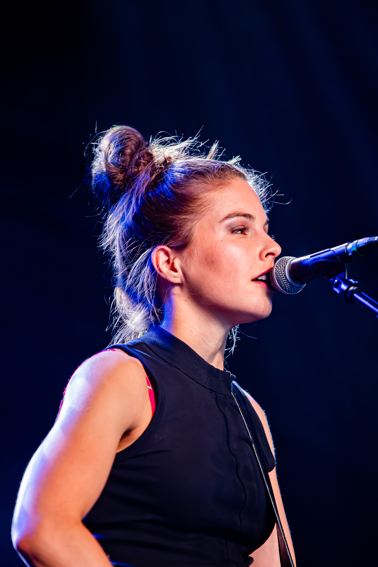 Emmy D'Arc @ Blues Peer, picture 20, photographed by Leen Verlinden - FrontView Magazine