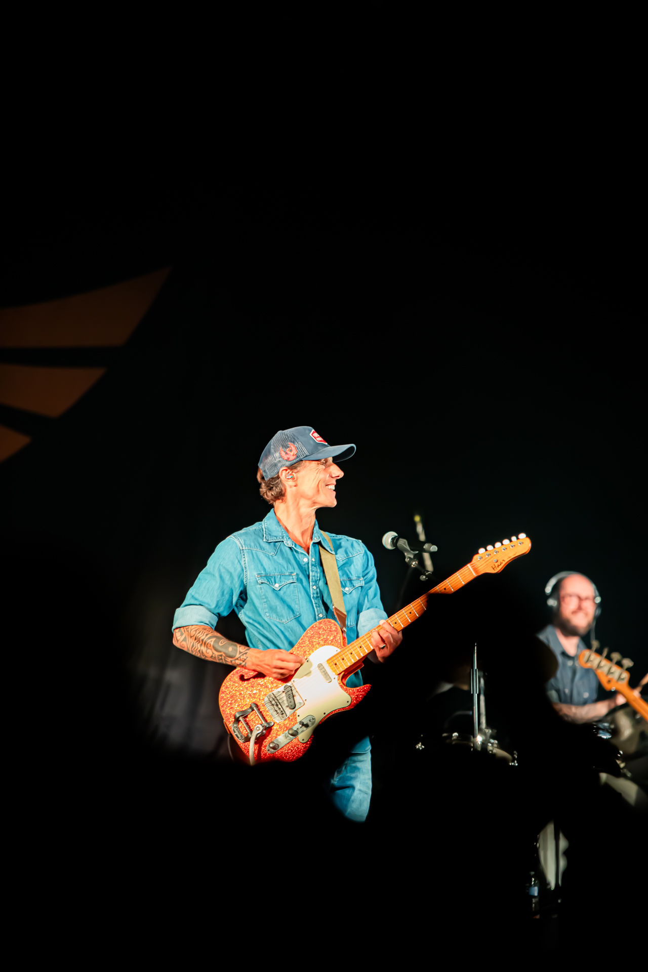 K's Choice @ Blues Peer, picture 13, photographed by Leen Verlinden - FrontView Magazine
