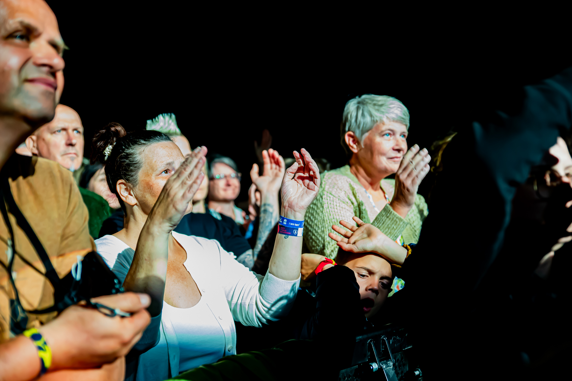 K's Choice @ Blues Peer, picture 28, photographed by Leen Verlinden - FrontView Magazine