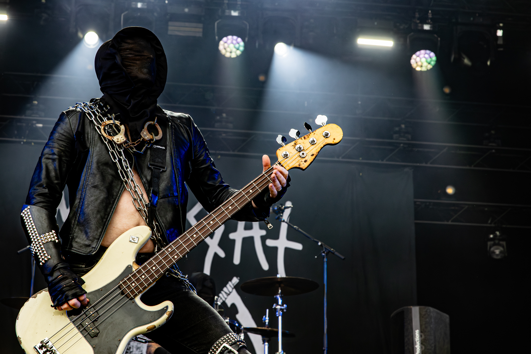 Midnight @ South Of Heaven, picture 10, photographed by Dorien Goetschalckx - FrontView Magazine