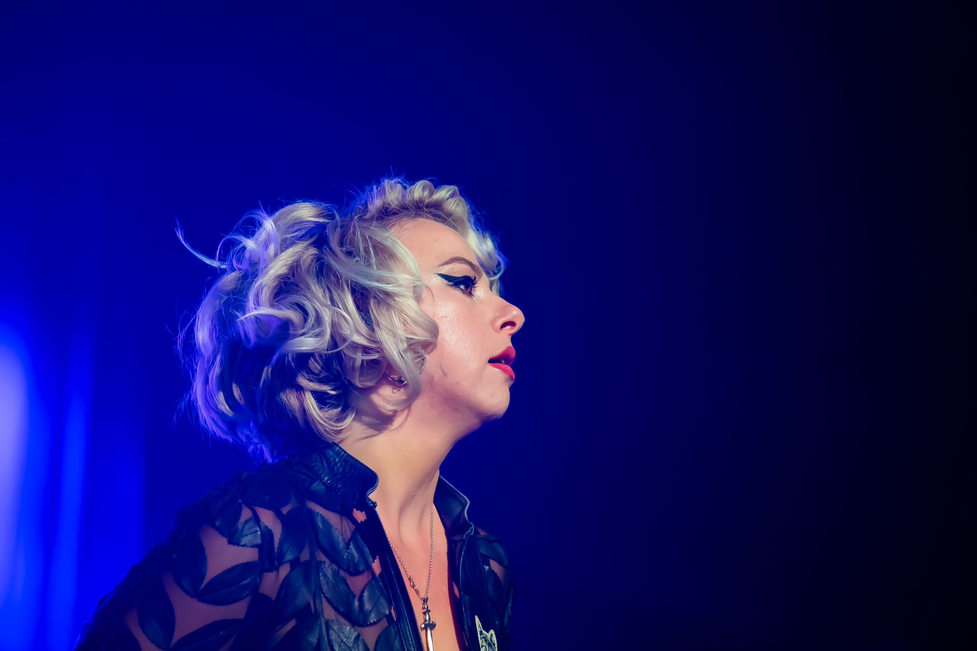 Samantha Fish @ Blues Peer, picture 7, photographed by Leen Verlinden - FrontView Magazine