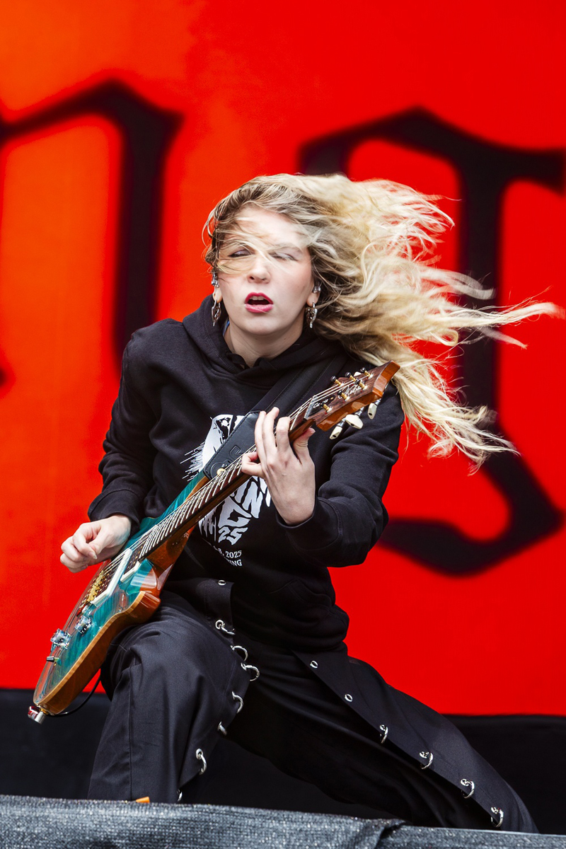 The Warning @ Rock Am Ring, foto 2, foto's door Edwin Houdevelt - FrontView Magazine