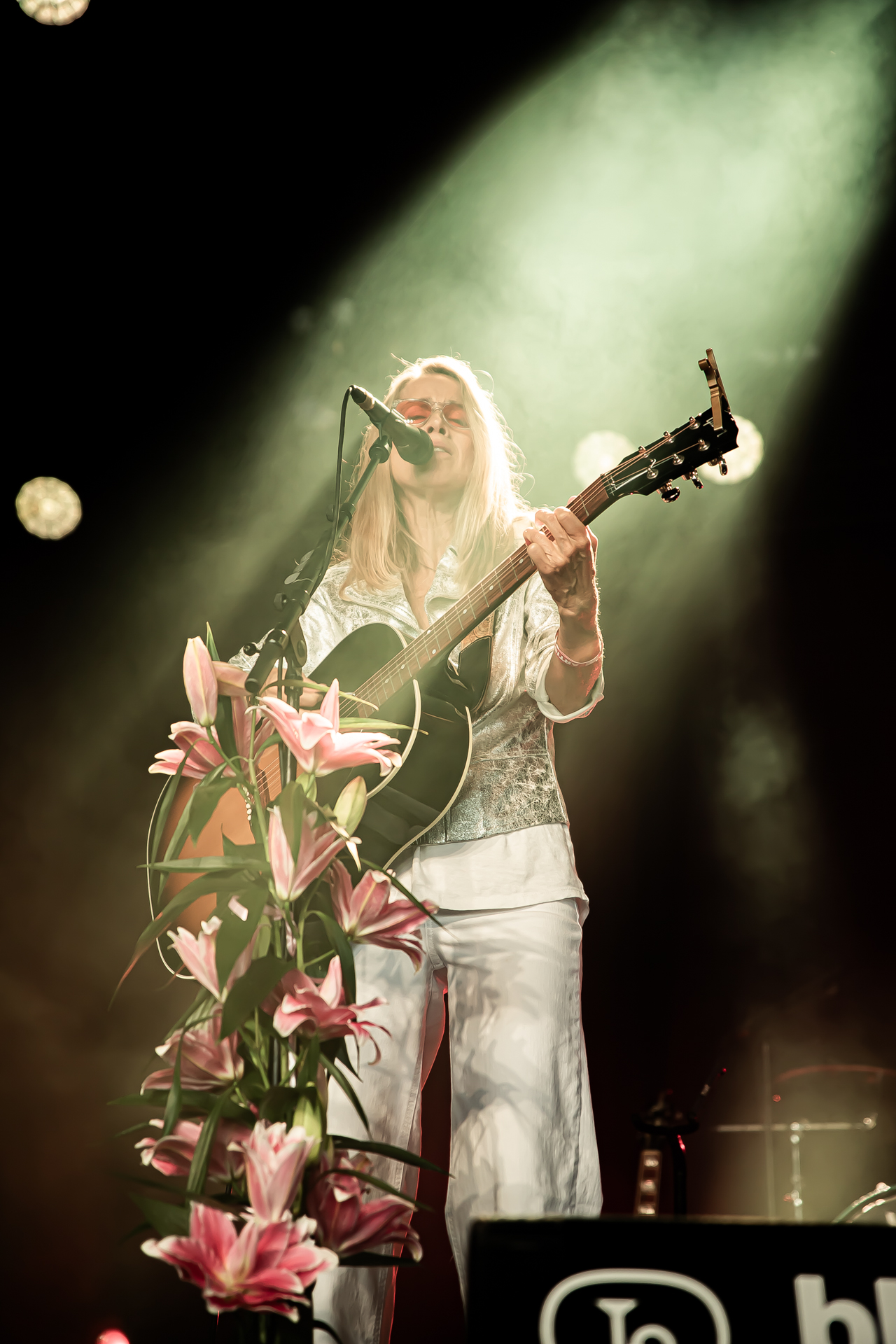 Heather Nova @ Blues Peer, picture 22, photographed by Leen Verlinden - FrontView Magazine