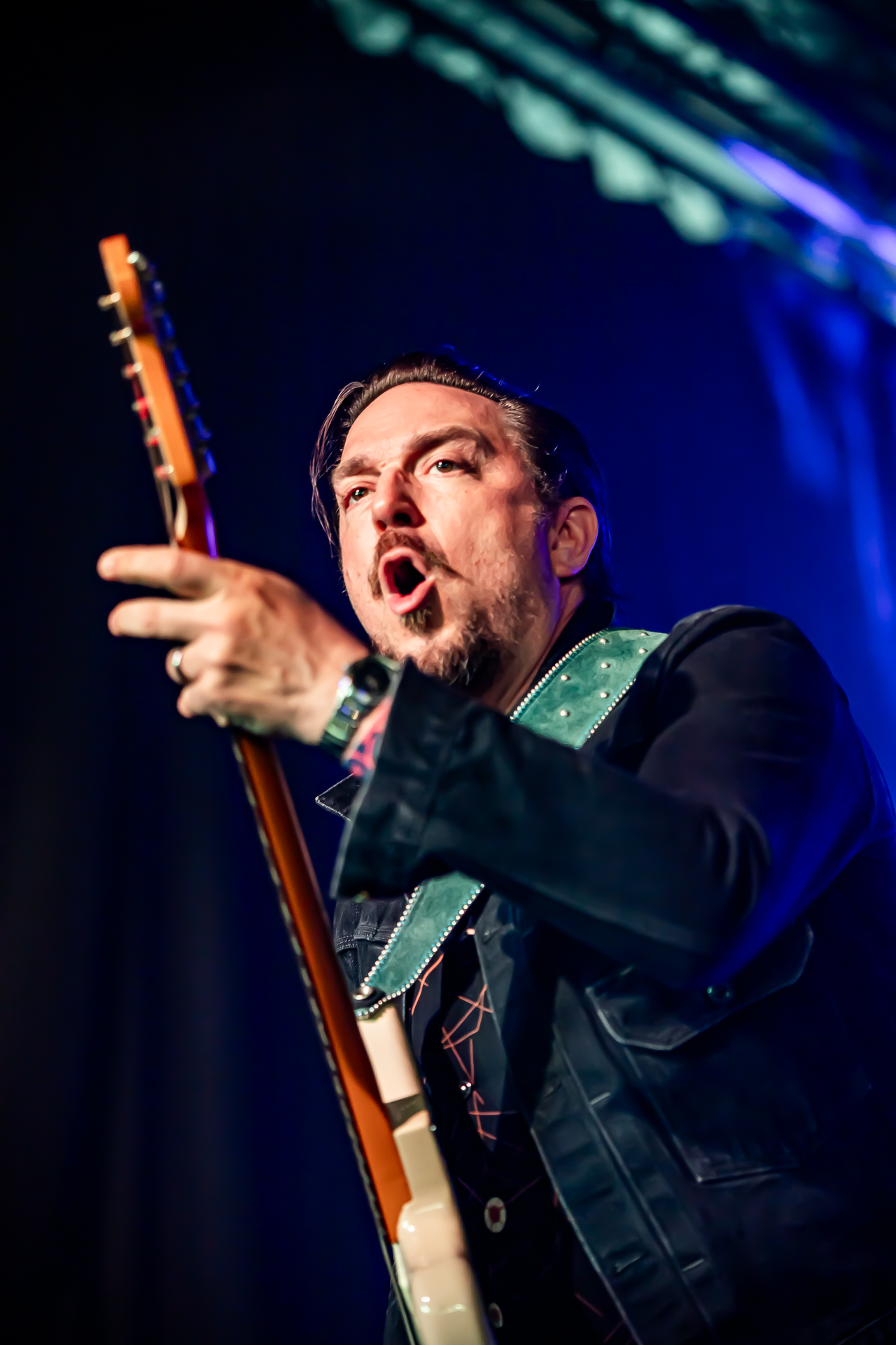 JD McPherson @ Blues Peer, picture 11, photographed by Leen Verlinden - FrontView Magazine