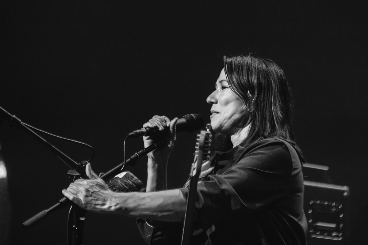Kim Deal @ De Roma, picture 8, photographed by Bart Janssens - FrontView Magazine
