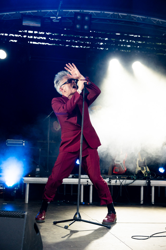 Arbeid Adelt @ Retie Rockt, picture 5, photographed by Gert Daemen - FrontView Magazine
