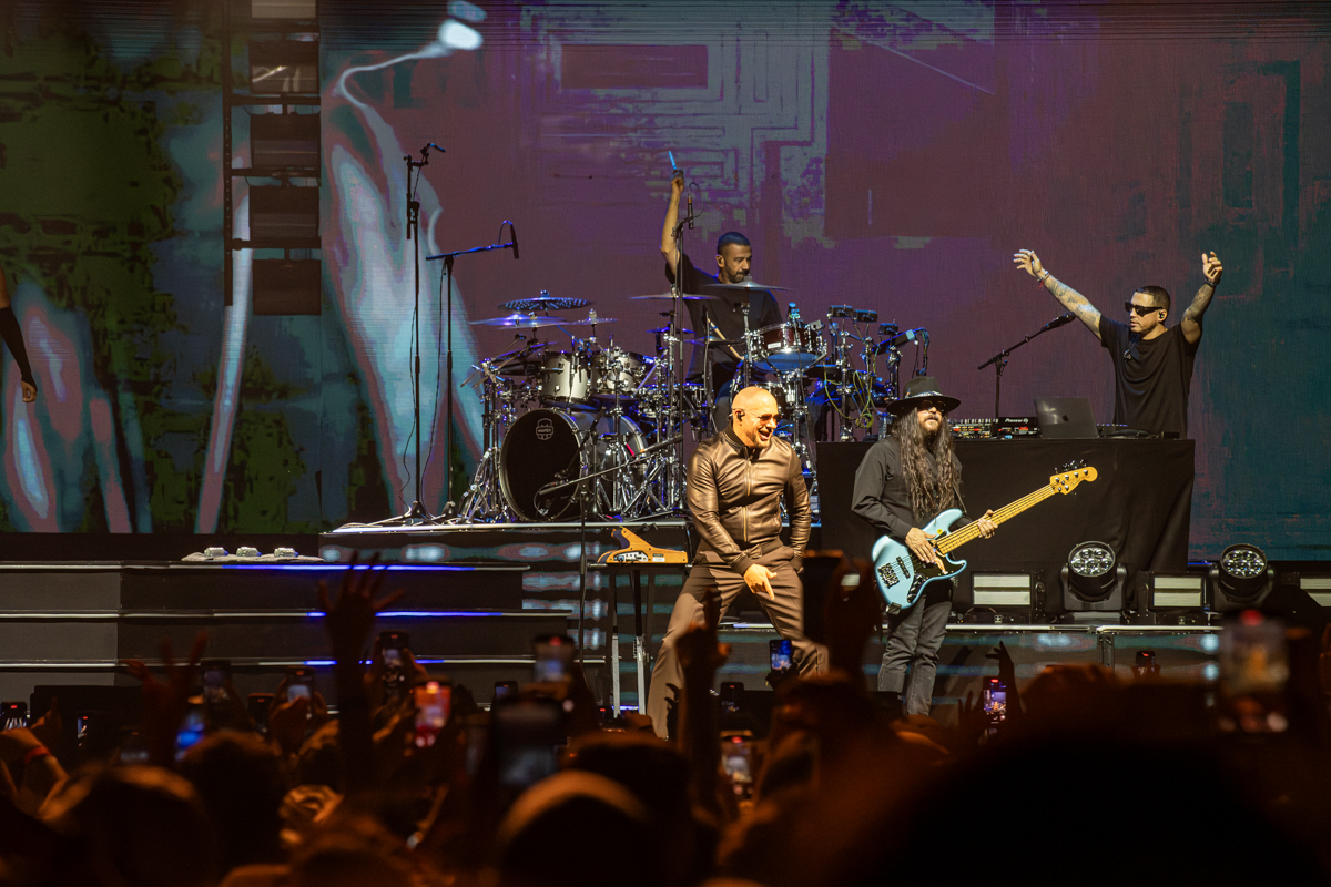 Pitbull @ Sportpaleis, picture 13, photographed by Bart Janssens - FrontView Magazine
