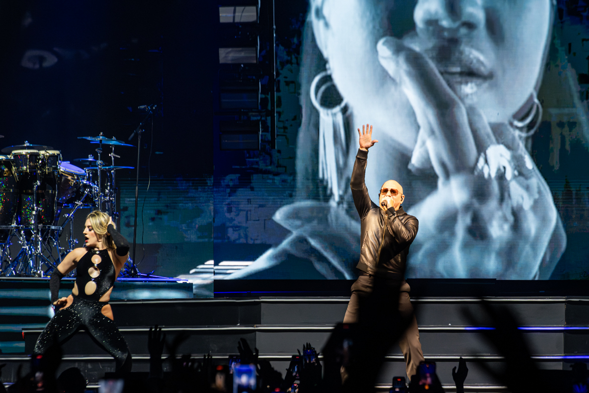 Pitbull @ Sportpaleis, picture 14, photographed by Bart Janssens - FrontView Magazine