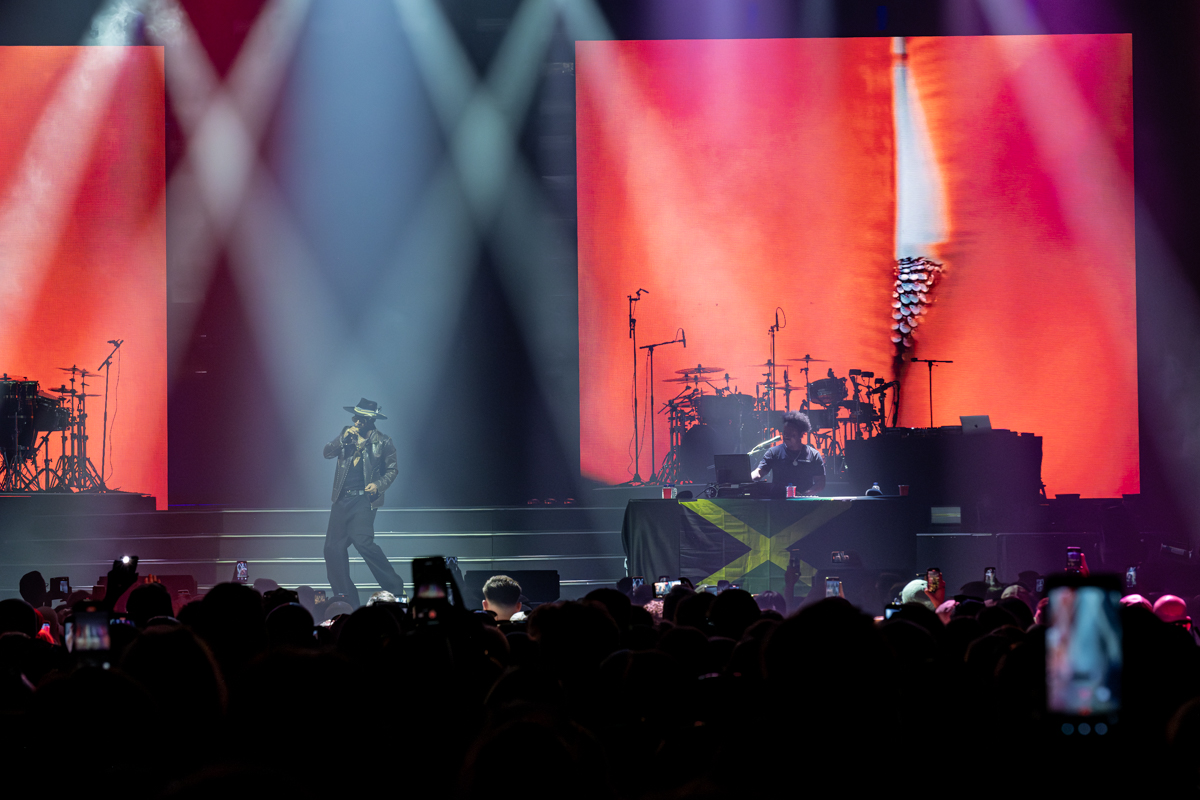 Shaggy @ Sportpaleis, picture 4, photographed by Bart Janssens - FrontView Magazine
