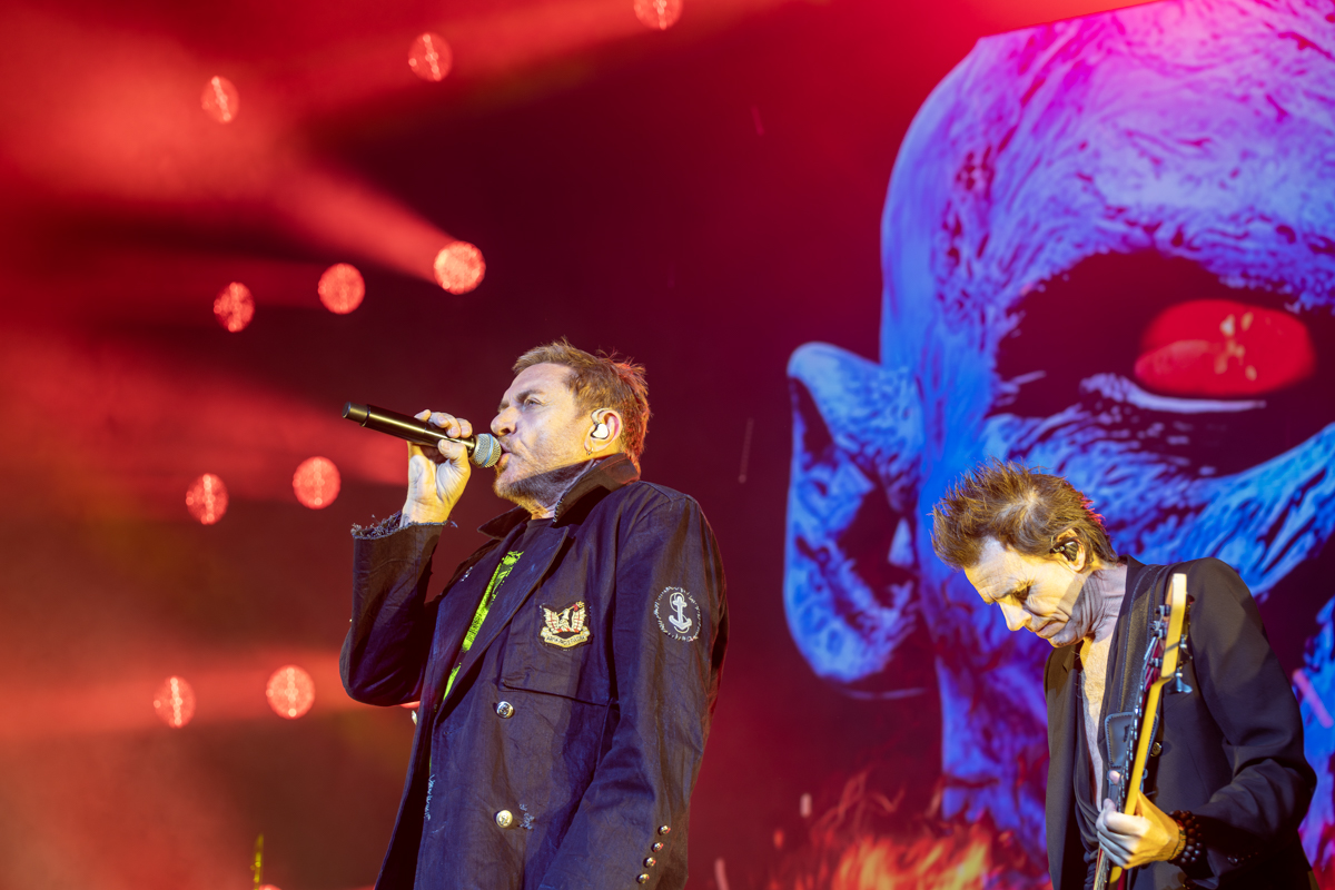 Duran Duran @ Sportpaleis, picture 2, photographed by Bart Janssens - FrontView Magazine