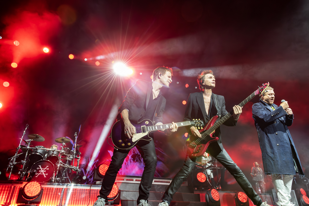 Duran Duran @ Sportpaleis, picture 4, photographed by Bart Janssens - FrontView Magazine