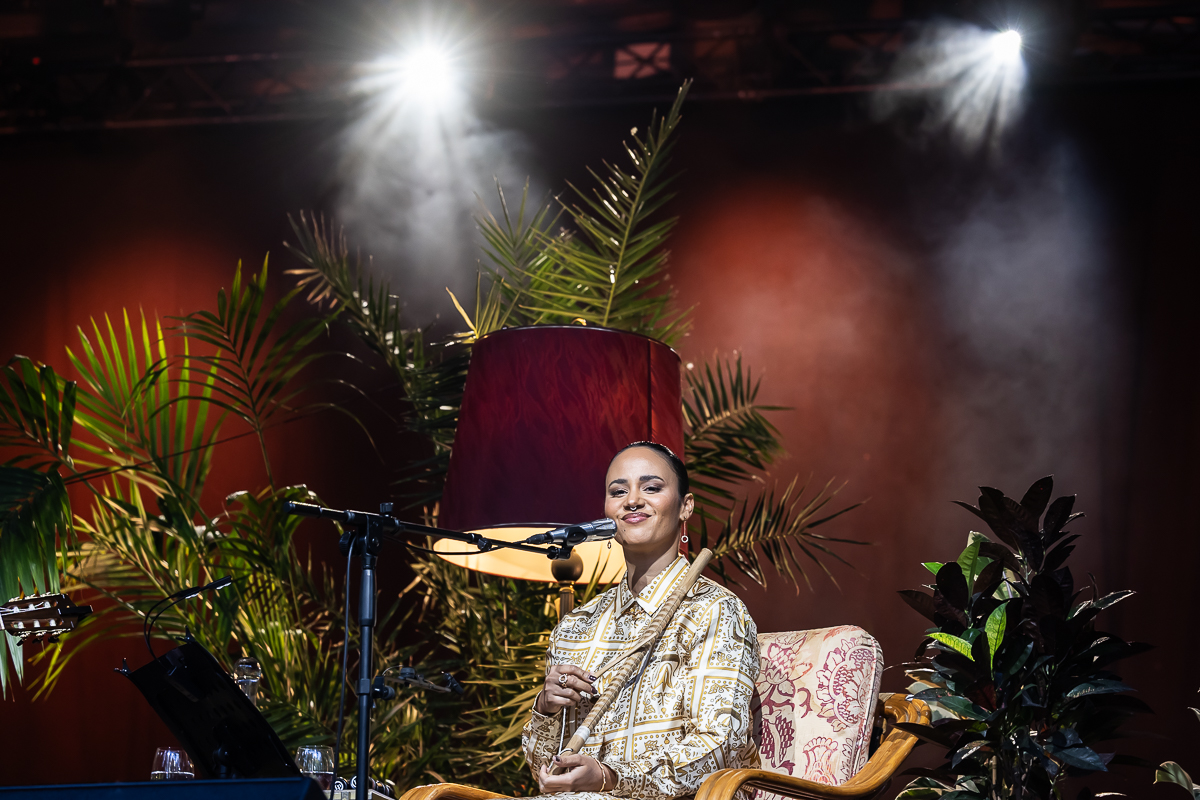 Mayra Andrade @ OLT Rivierenhof, picture 5, photographed by Marc Verdonck - FrontView Magazine