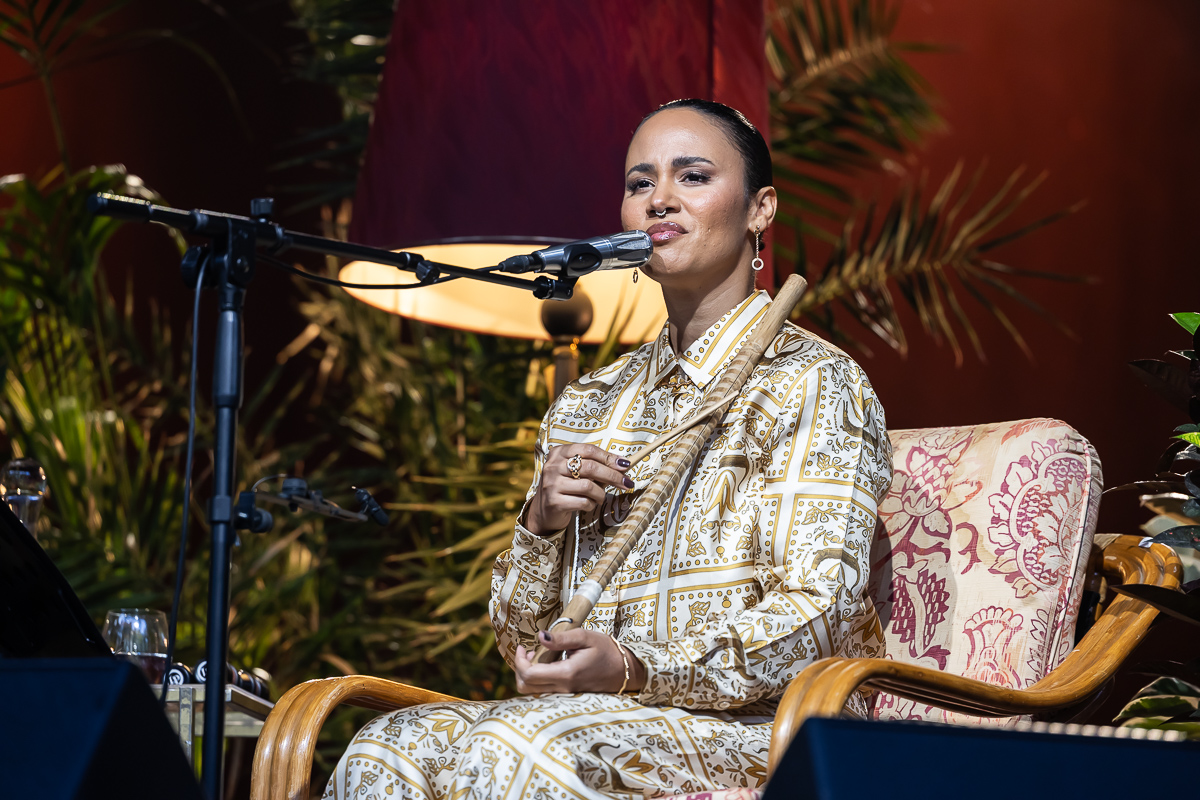 Mayra Andrade @ OLT Rivierenhof, picture 6, photographed by Marc Verdonck - FrontView Magazine