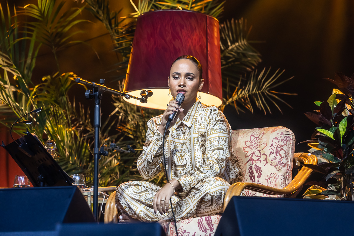 Mayra Andrade @ OLT Rivierenhof, picture 14, photographed by Marc Verdonck - FrontView Magazine
