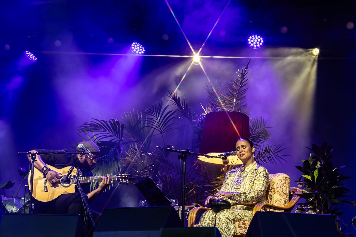 Mayra Andrade @ OLT Rivierenhof, picture 19, photographed by Marc Verdonck - FrontView Magazine