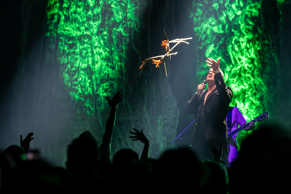 Morrissey @ Lotto Arena, picture 5, photographed by Bart Janssens - FrontView Magazine