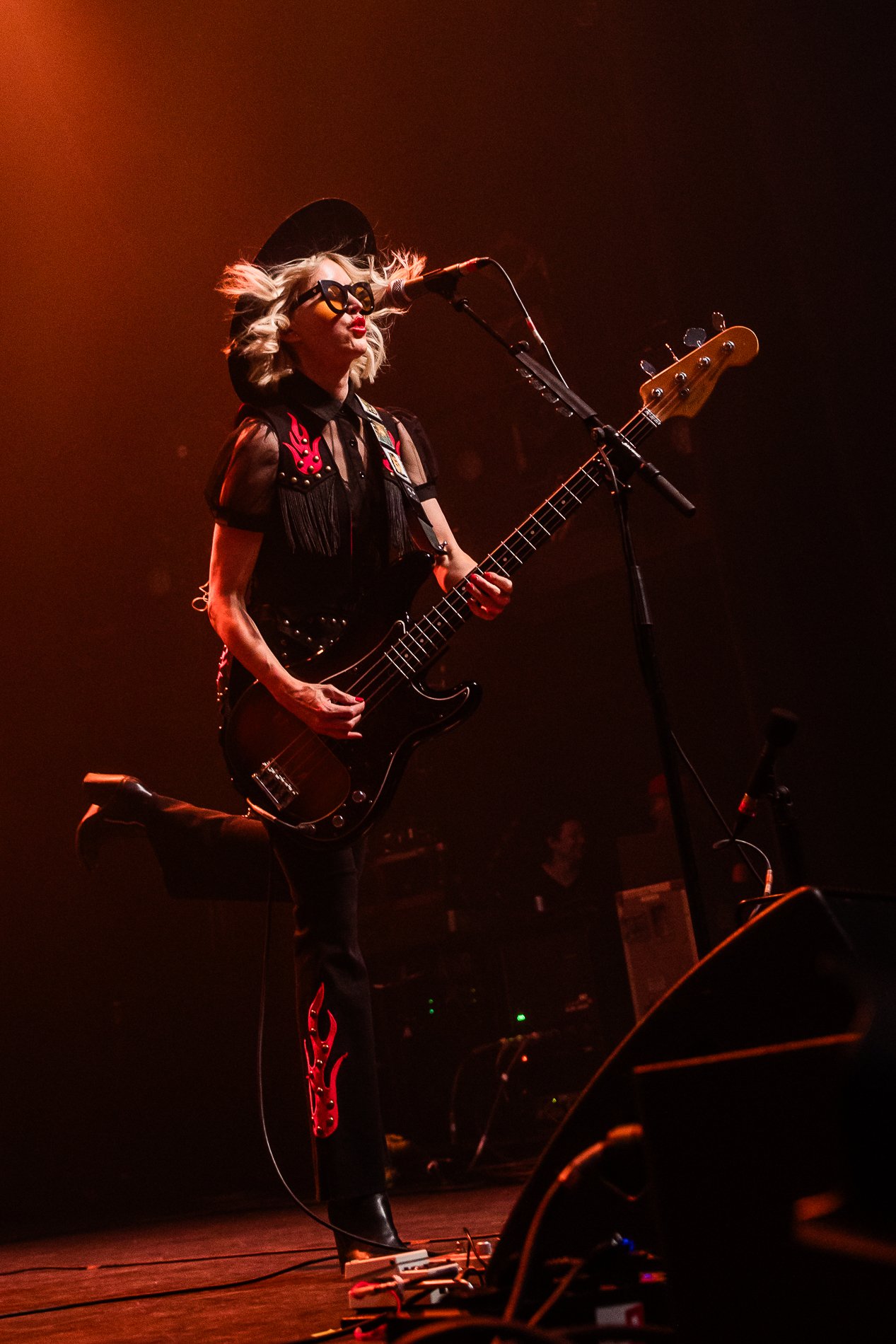 Eagles Of Death Metal @ 013, picture 2, photographed by Jürgen Bruynooghe - FrontView Magazine