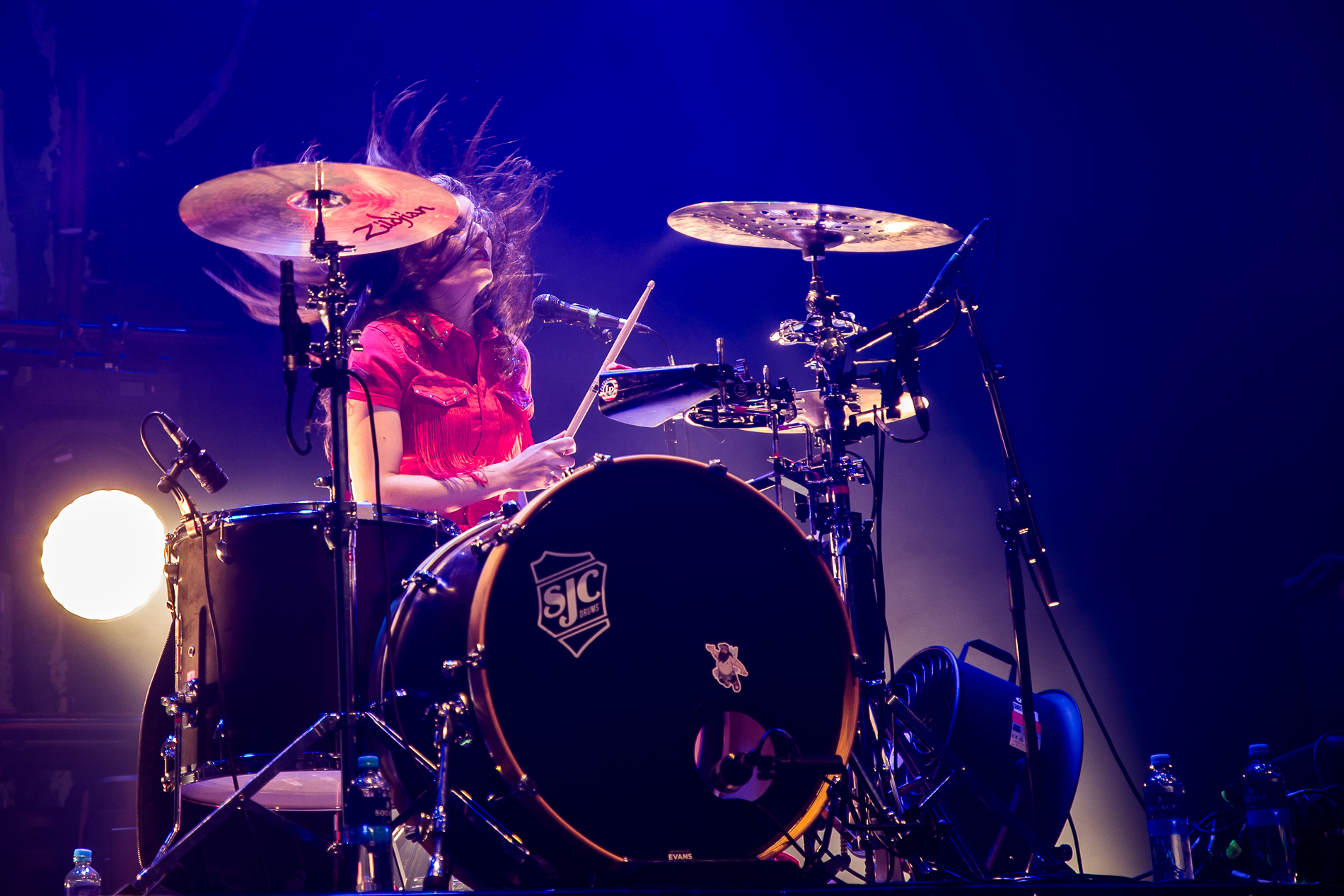 Eagles Of Death Metal @ 013, picture 15, photographed by Jürgen Bruynooghe - FrontView Magazine