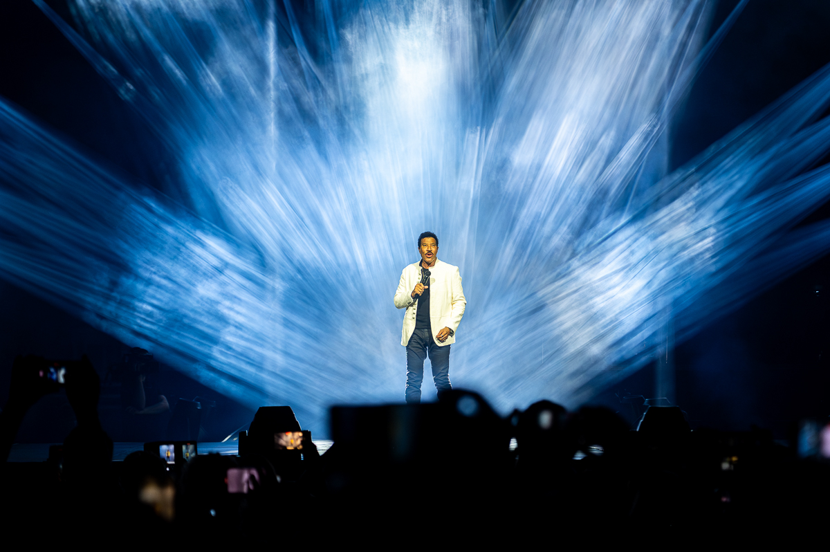 Lionel Richie @ Sportpaleis Antwerpen, foto 2, foto's door Dimitri Vanlommel - FrontView Magazine