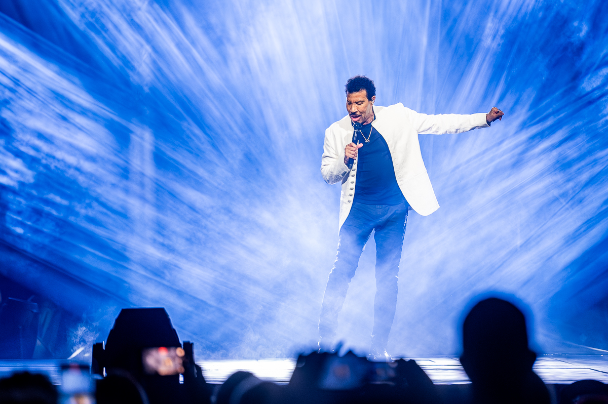 Lionel Richie @ Sportpaleis Antwerpen, foto 6, foto's door Dimitri Vanlommel - FrontView Magazine