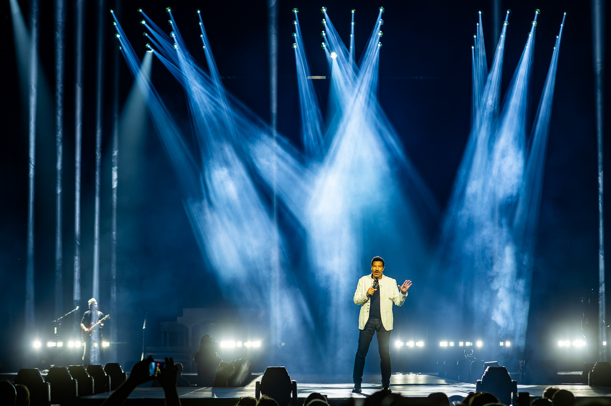 Lionel Richie @ Sportpaleis Antwerpen, foto 10, foto's door Dimitri Vanlommel - FrontView Magazine