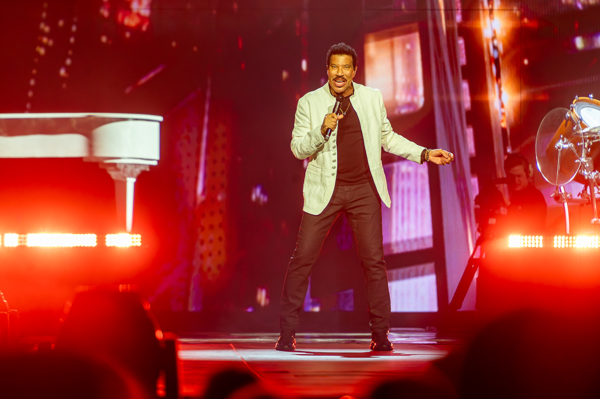 Lionel Richie @ Sportpaleis Antwerpen, foto 13, foto's door Dimitri Vanlommel - FrontView Magazine
