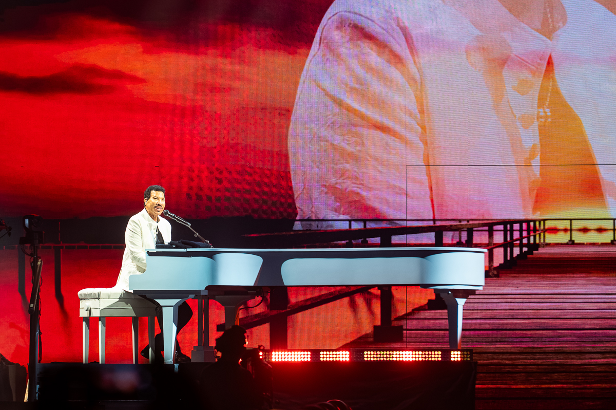 Lionel Richie @ Sportpaleis Antwerpen, foto 23, foto's door Dimitri Vanlommel - FrontView Magazine