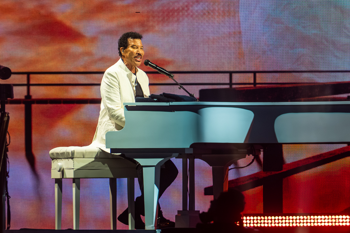 Lionel Richie @ Sportpaleis Antwerpen, foto 26, foto's door Dimitri Vanlommel - FrontView Magazine