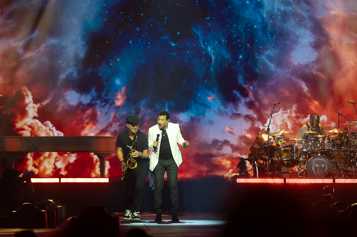 Lionel Richie @ Sportpaleis Antwerpen, foto 30, foto's door Dimitri Vanlommel - FrontView Magazine