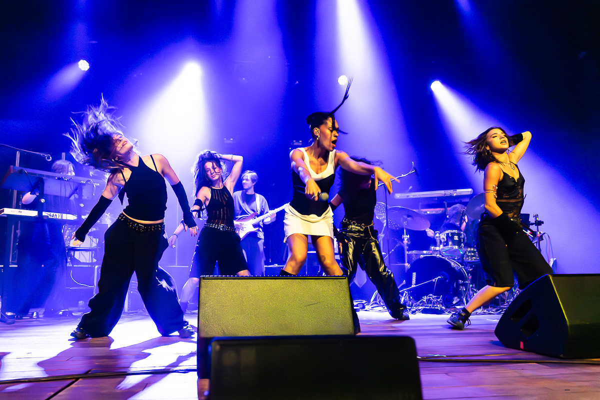 Mavee @ De Roma, picture 2, photographed by Marc Verdonck - FrontView Magazine