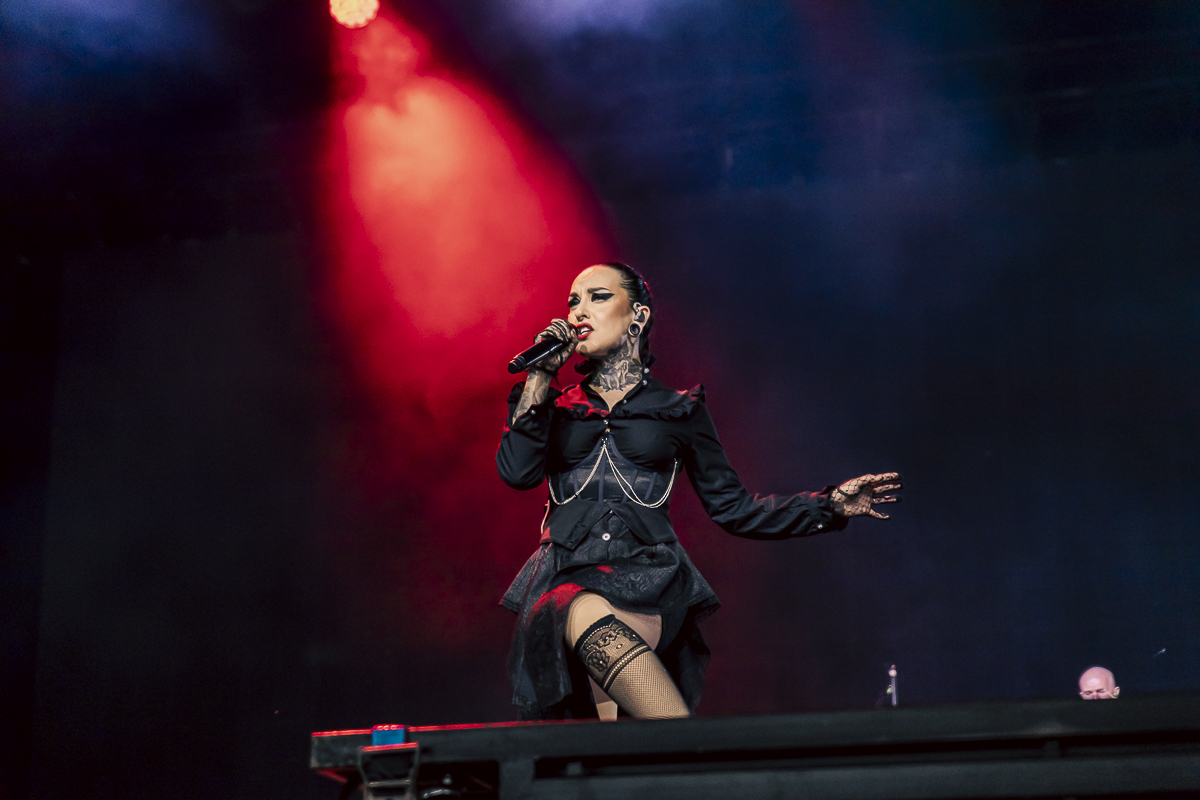 Jinjer @ Jera On Air, foto 1, foto's door Peter Smet - FrontView Magazine