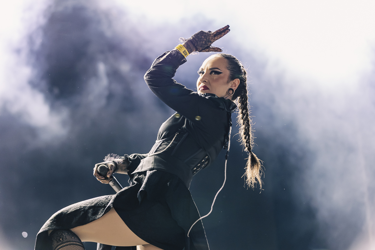 Jinjer @ Jera On Air, foto 14, foto's door Peter Smet - FrontView Magazine