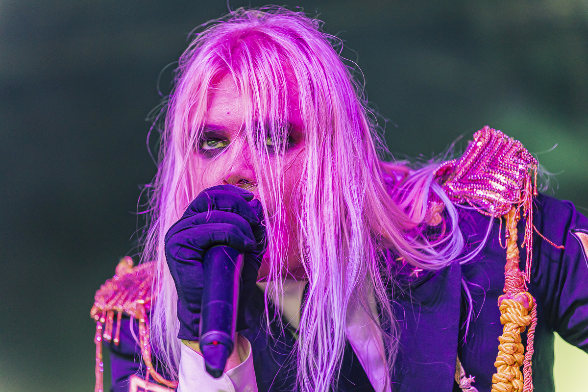Kim Dracula @ Jera On Air, picture 15, photographed by Peter Smet - FrontView Magazine